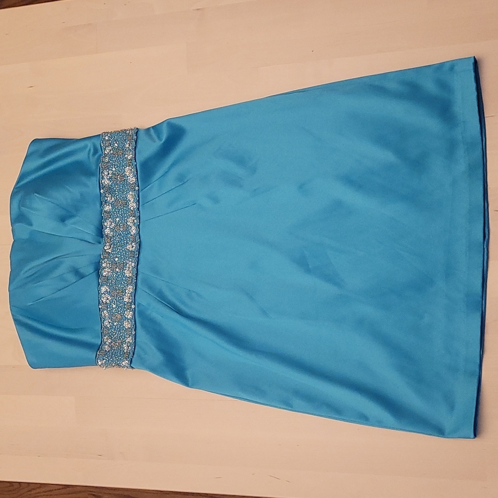 Like New Y2K Oleg Cassini Satin Feel Teal Strapless Beaded Cocktail Dress
